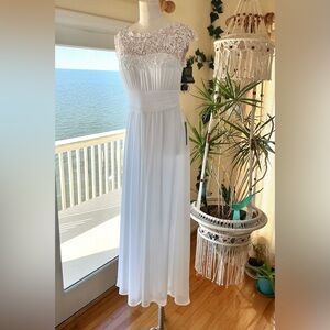Ever Pretty Elegant White Lace Maxi Dress size 6